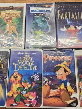 Vintage Collectible classis Walt Disney Movie Collection VHS